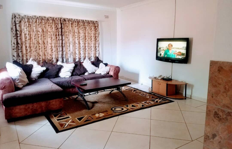 Others 5, WestPoint Quays, Zvimba