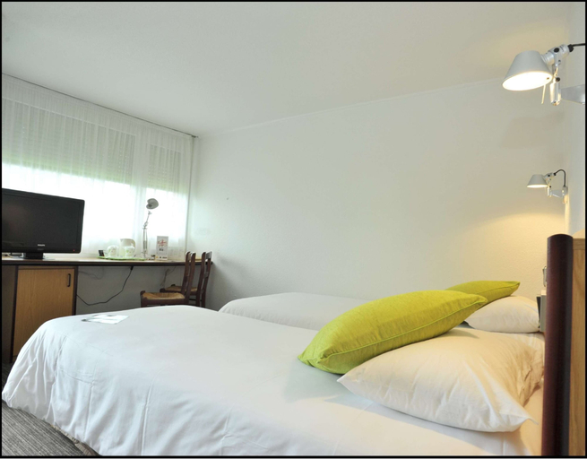 Bedroom 2, Kyriad Chalons En Champagne - Saint Martin, Marne