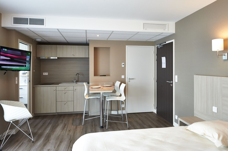 Bedroom 4, Park Hôtel, Maine-et-Loire