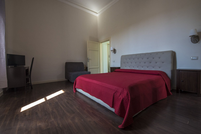 Bedroom 5, Villa Regina, Pisa