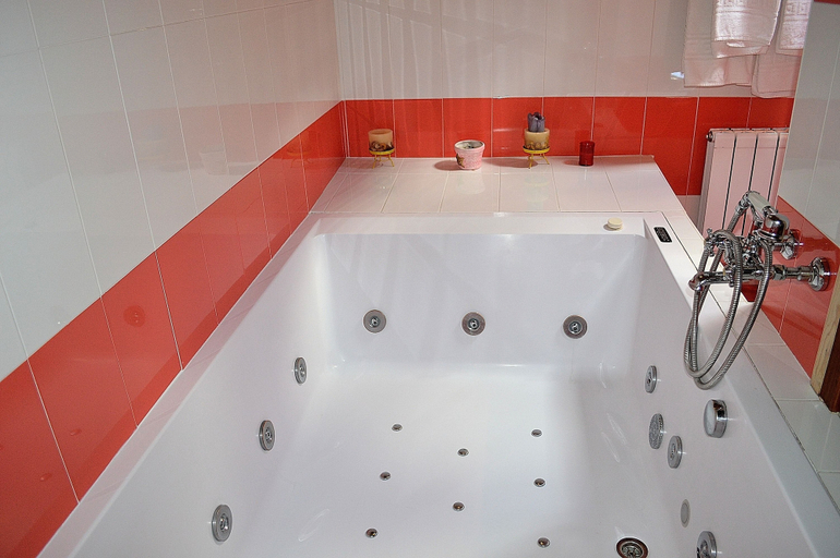 Bathroom 4, Posada Peñas Arriba, Cantabria
