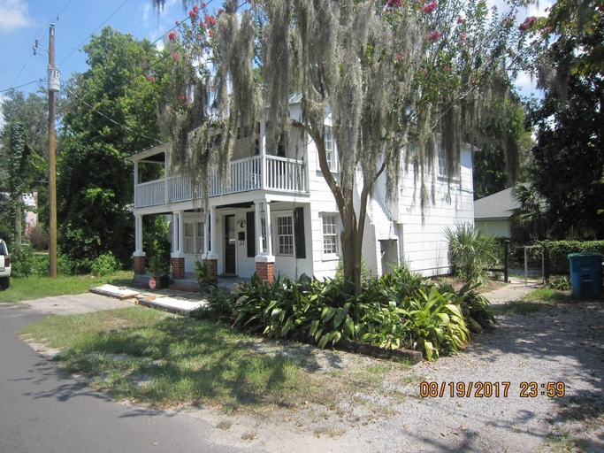 Exterior & Views 2, Historical Downtown Home, Beaufort