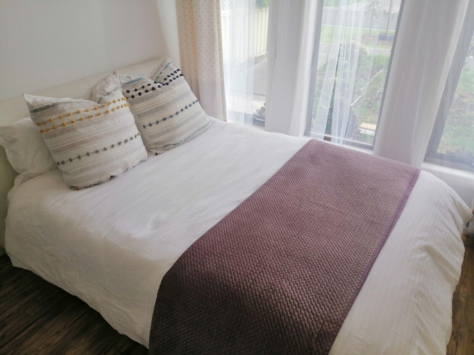 Bedroom 3, Close Airport Style Home, Hume - Broadmeadows
