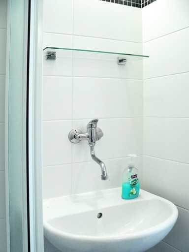 Bathroom 3, Teytz Apartments, Praha 7