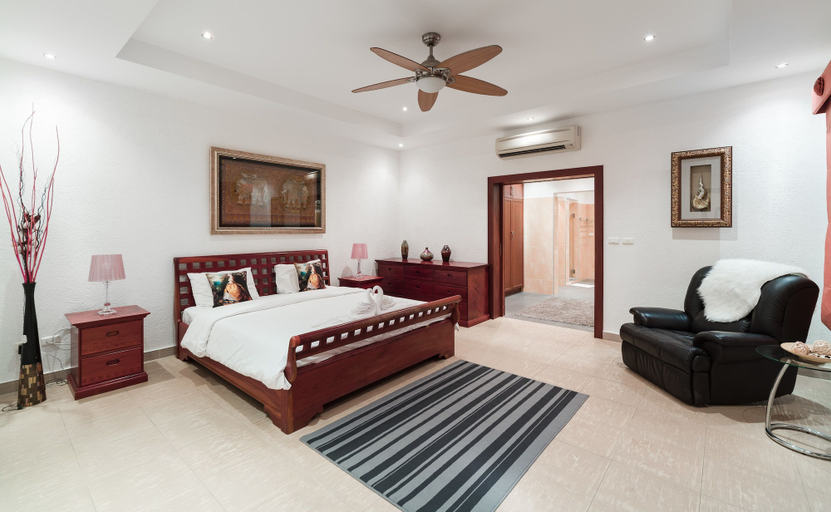 Bedroom 3, Stunning Luxury Golf and Pool Villas, Bang Lamung
