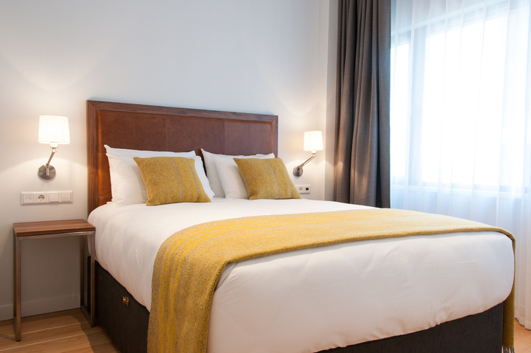 Bedroom 3, PREMIER SUITES PLUS Rotterdam, Rotterdam