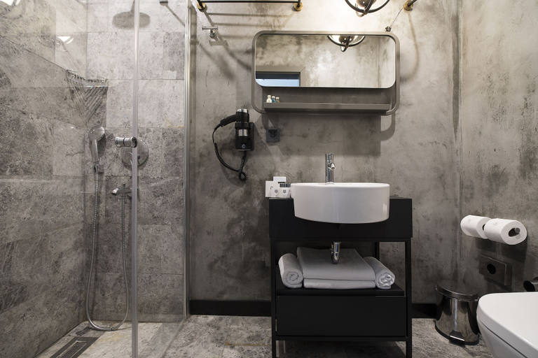 Bathroom 5, Nabu Hotel, Beyoğlu