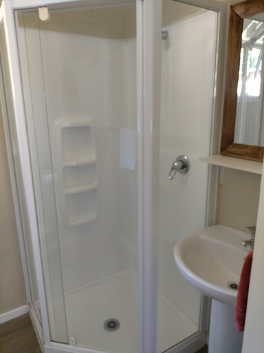 Bathroom 5, Arthur's Pass Alpine Motel, Selwyn