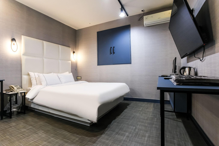 Bedroom, Hongcheon Dalkkum Hotel, Hongcheon