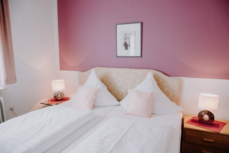 Bedroom 3, Hotel Moorbadstuben, Biberach