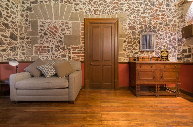 Others 5, CASA SAUTO Wonderful Vintage Luxury Suite, Mexico City