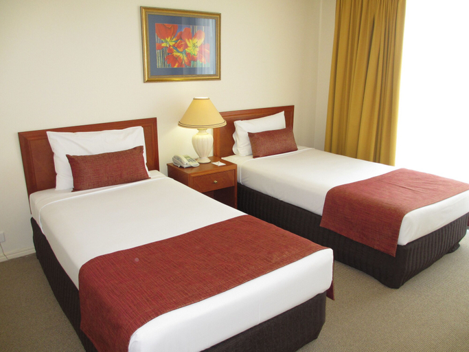 Bedroom 3, Springwood Tower Apartment Hotel, Springwood