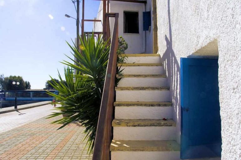Exterior & Views 2, Τhe White Houses, Crete