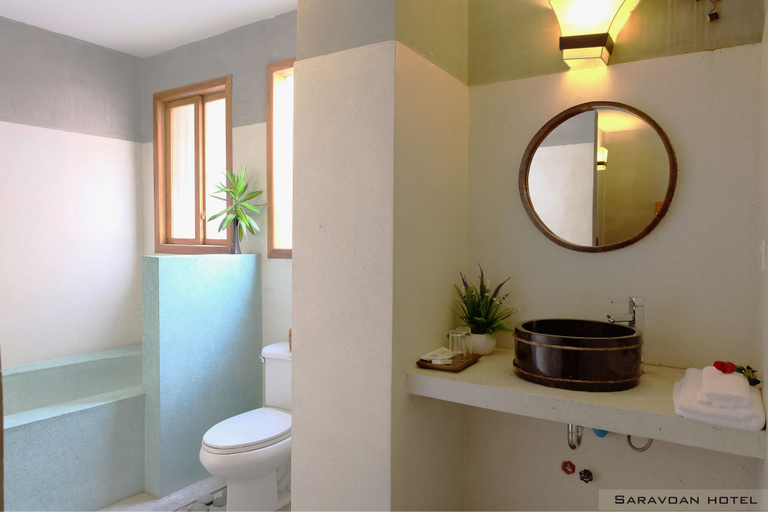 Bathroom 4, Saravoan Royal Palace, Phnom Penh