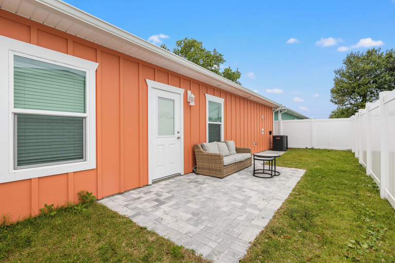 Exterior & Views 2, 309 Broderick Pl - Coral Casita, Bay