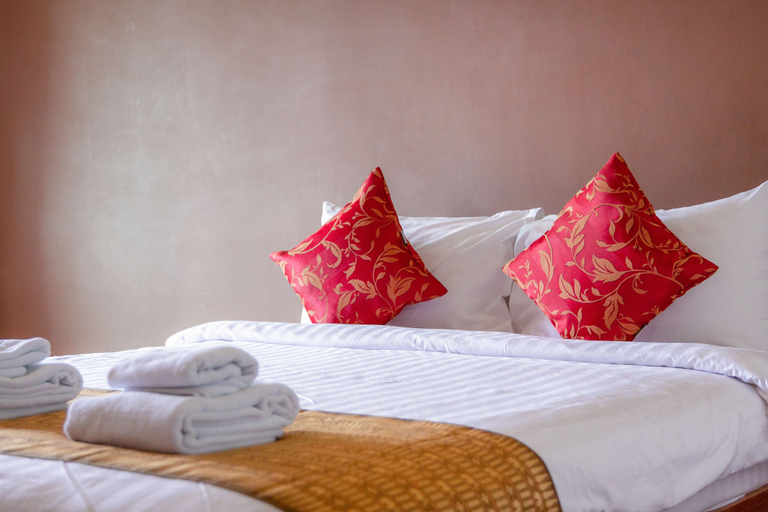 Bedroom 3, The Lord Nelson , Ban Chang