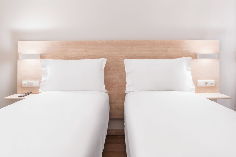Bedroom 3, Moov Hotel Lisboa Oriente, Lisbon