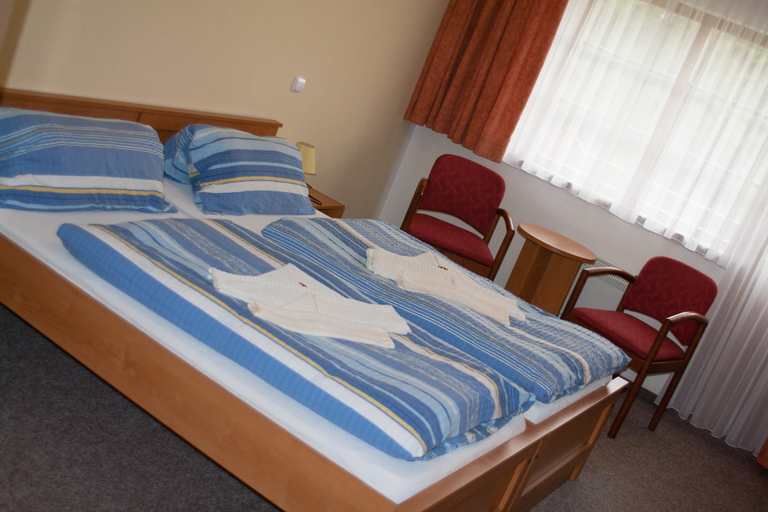 Bedroom 3, Stein Resort, Cheb