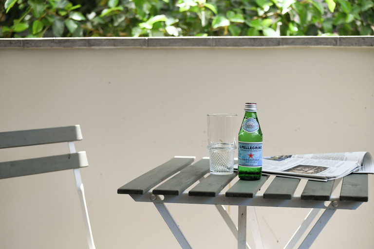 Food & Drinks 4, Turquoise Chic Apartment by Sea N' Rent
