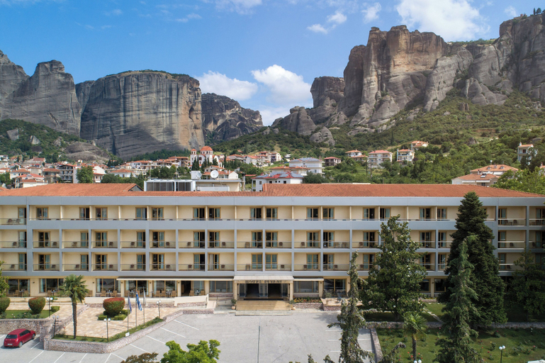 Exterior & Views 1, Divani Meteora Hotel, Thessaly