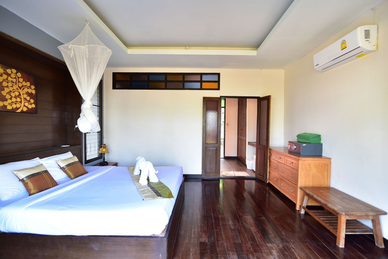 Bedroom 3, Koh Ngai Thanya Beach Resort, Ko Lanta