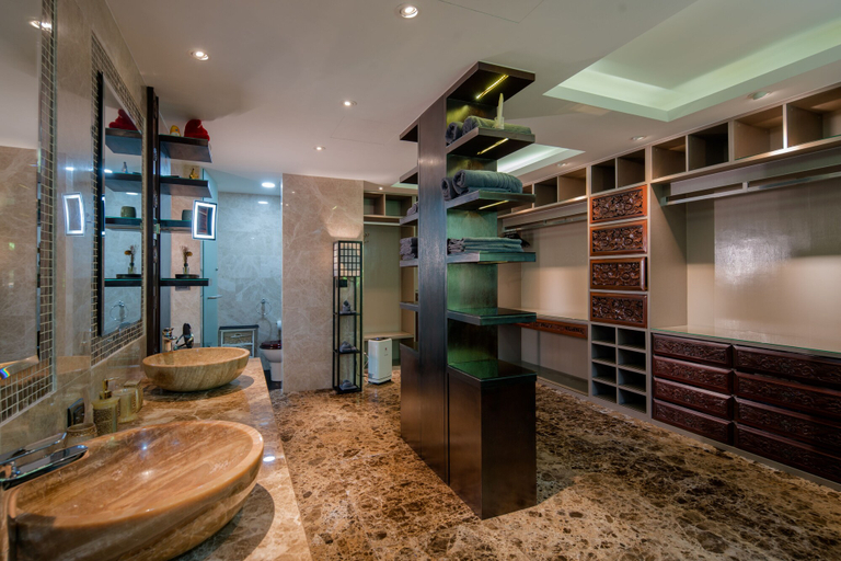 Bathroom 4, Classy 4-BR Seaview Villa at Surin Beach, Phuket Island