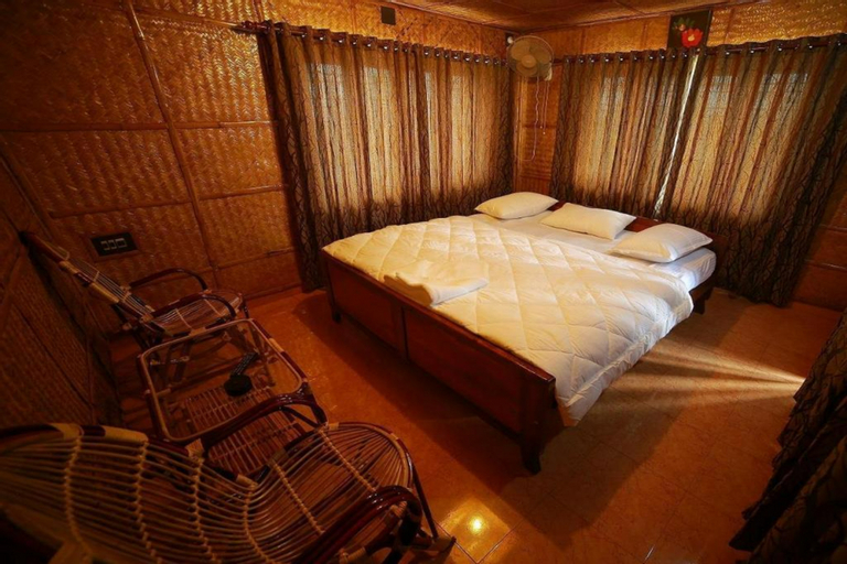 Bedroom 5, God's Land Resorts, The Nilgiris