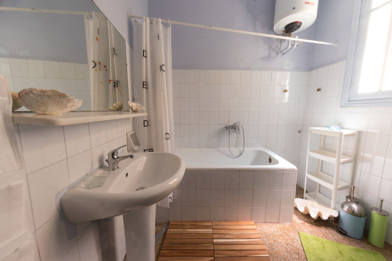 Bathroom, Residence of old Athens, Attica