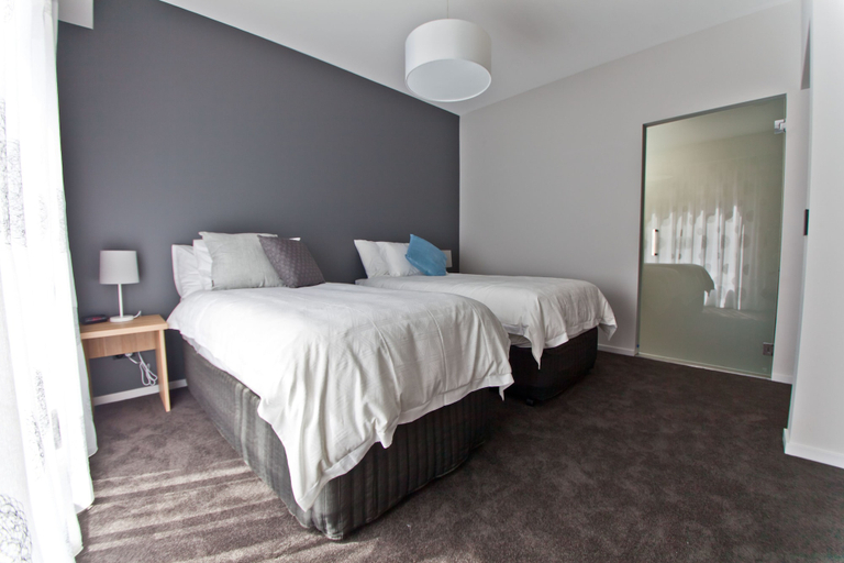 Bedroom 4, Waterfront Apartments, Devonport