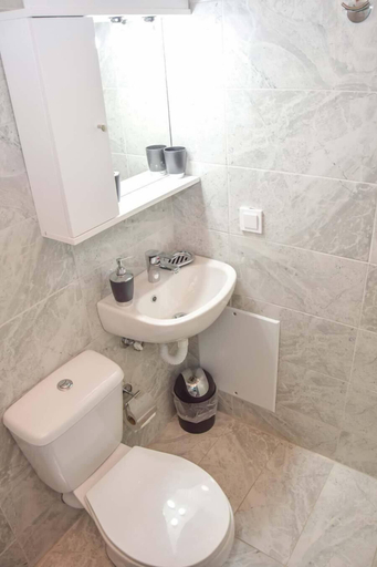 Bathroom, Camping Chania, Crete
