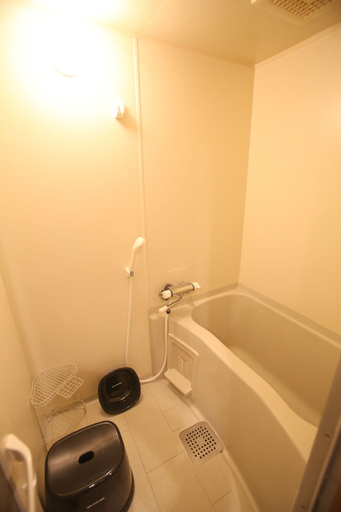 Bathroom 3, TABIGOYA LIFE&TRIP HAKATA EAST, Fukuoka