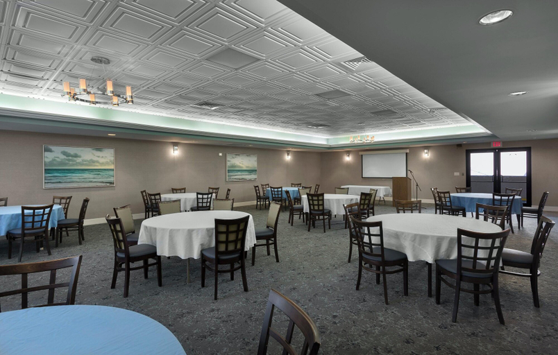 Food & Drinks 5, Compass Cove Resort, Horry