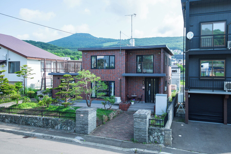 Exterior & Views 2, THE VILLA  MOIWA, Sapporo
