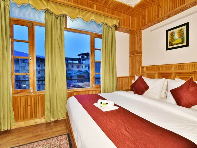 Bedroom 5, Hotel Himgiri Manali, Kullu