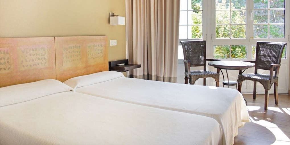 Bedroom 3, La Colmena, Asturias
