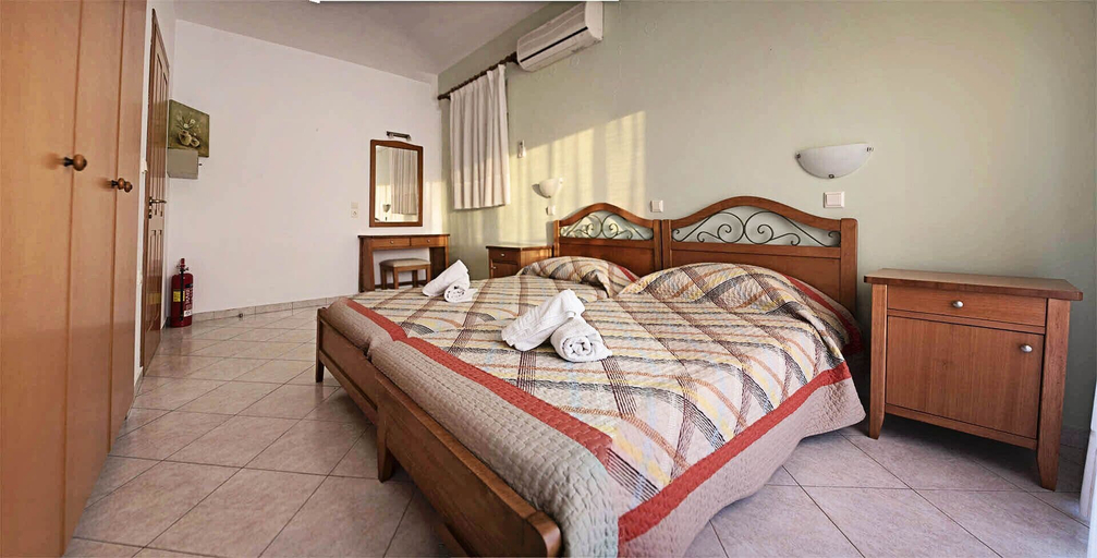 Bedroom 2, Nephele Apartments, South Aegean