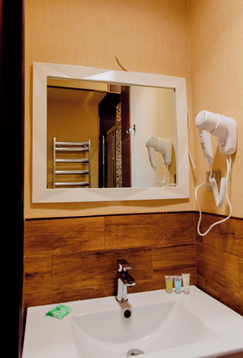 Bathroom 4, Royal Antique Boutique Hotel, Baku