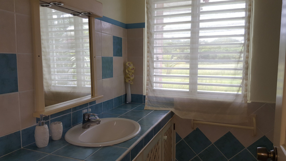Bathroom 3, Oasis Hotel Las Terrenas, Las Terrenas