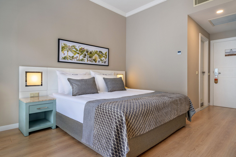 Bedroom 3, Corendon Playa Kemer, Kemer