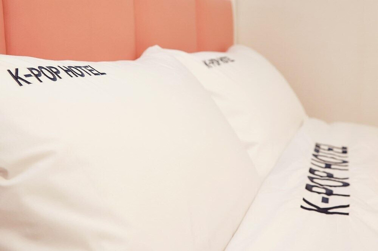 Bedroom 4, K-Pop Hotel, Gapyeong