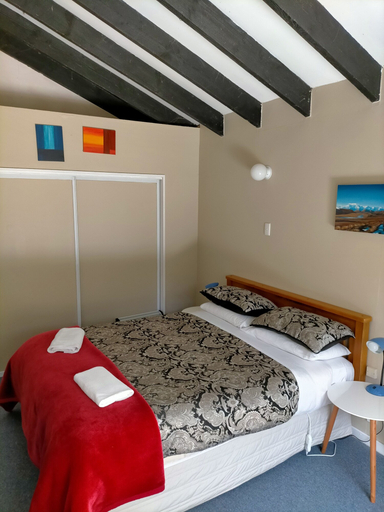 Bedroom 3, Arthur's Pass Alpine Motel, Selwyn