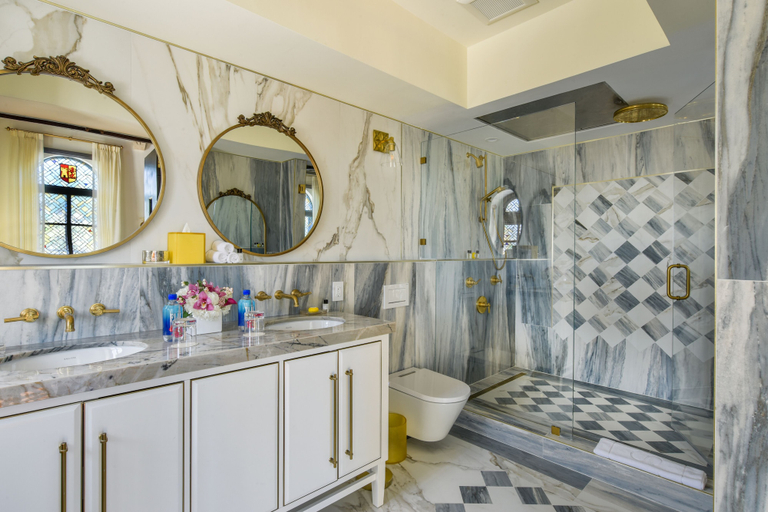 Bathroom 4, The Villa Casa Casuarina, Miami-Dade