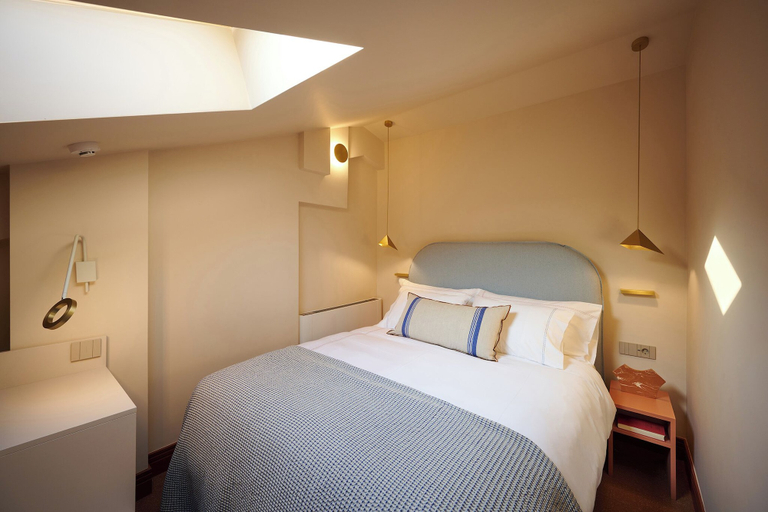 Bedroom 3, Loom Athens, Attica