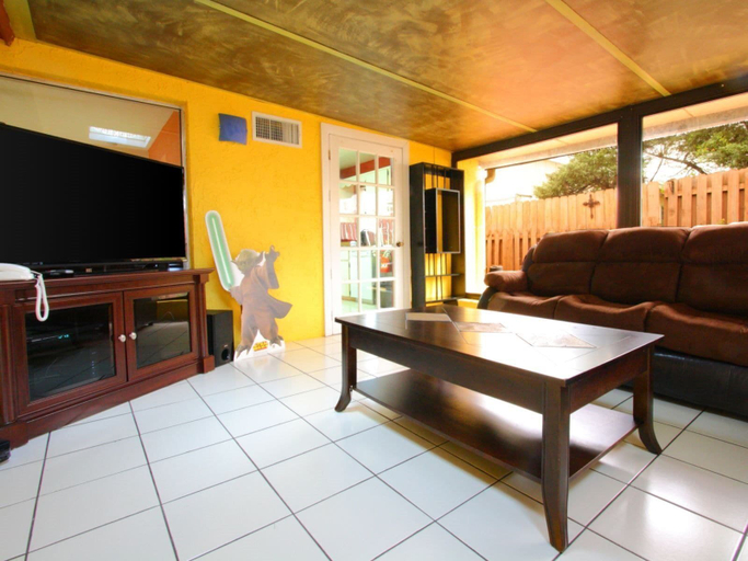 Others 3, 2 Bed 5325, Osceola