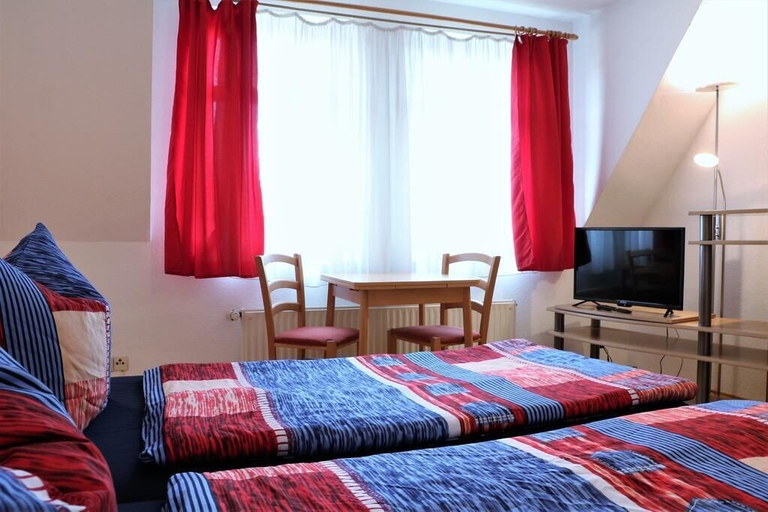 Bedroom 3, Pension Jung, Leipzig