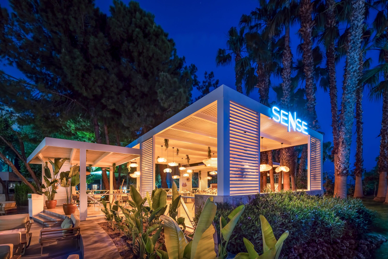 Exterior & Views 1, Rixos Downtown Antalya All Inclusive - The Land of Legends Access, Antalya