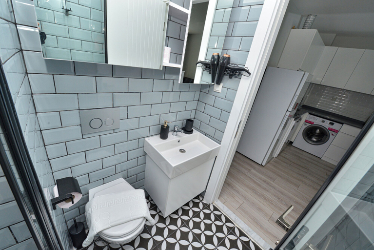 Bathroom 4, C Suites Antalia Airport, Antalya