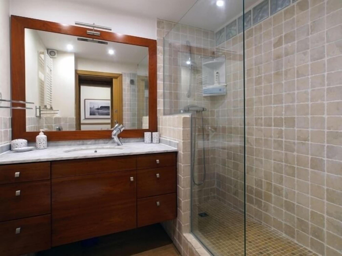 Bathroom, Riva Be my Guest Castelldefels, Barcelona
