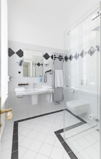 Bathroom 4, Hotel Schloss Westerholt, Recklinghausen