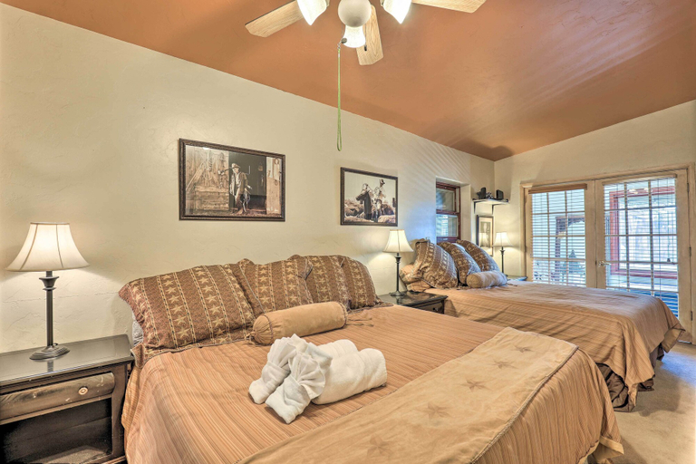 Bedroom 3, Swim Spa Access & Outdoor Kitchen! Tucson Home, Pima